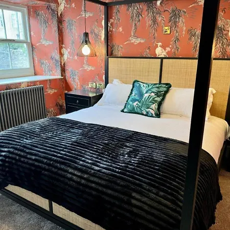 Holiday home Secret Garden Estate -